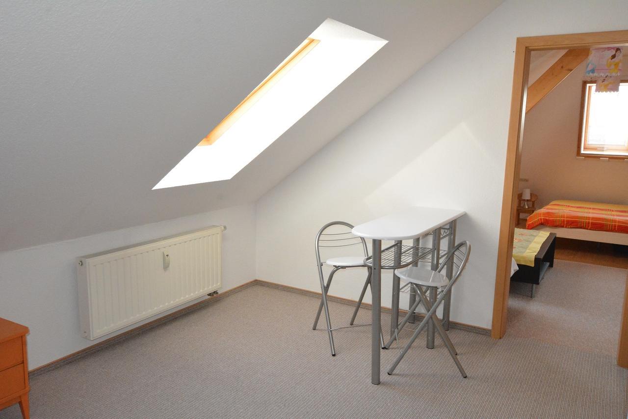 Ferienwohnung Weisskopf Alkersleben 外观 照片