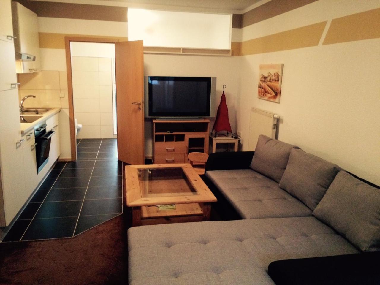 Ferienwohnung Weisskopf Alkersleben 外观 照片